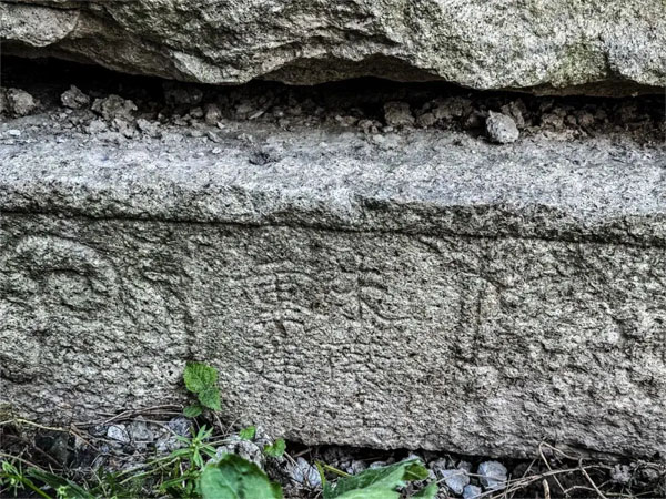 古代构建房屋的石头